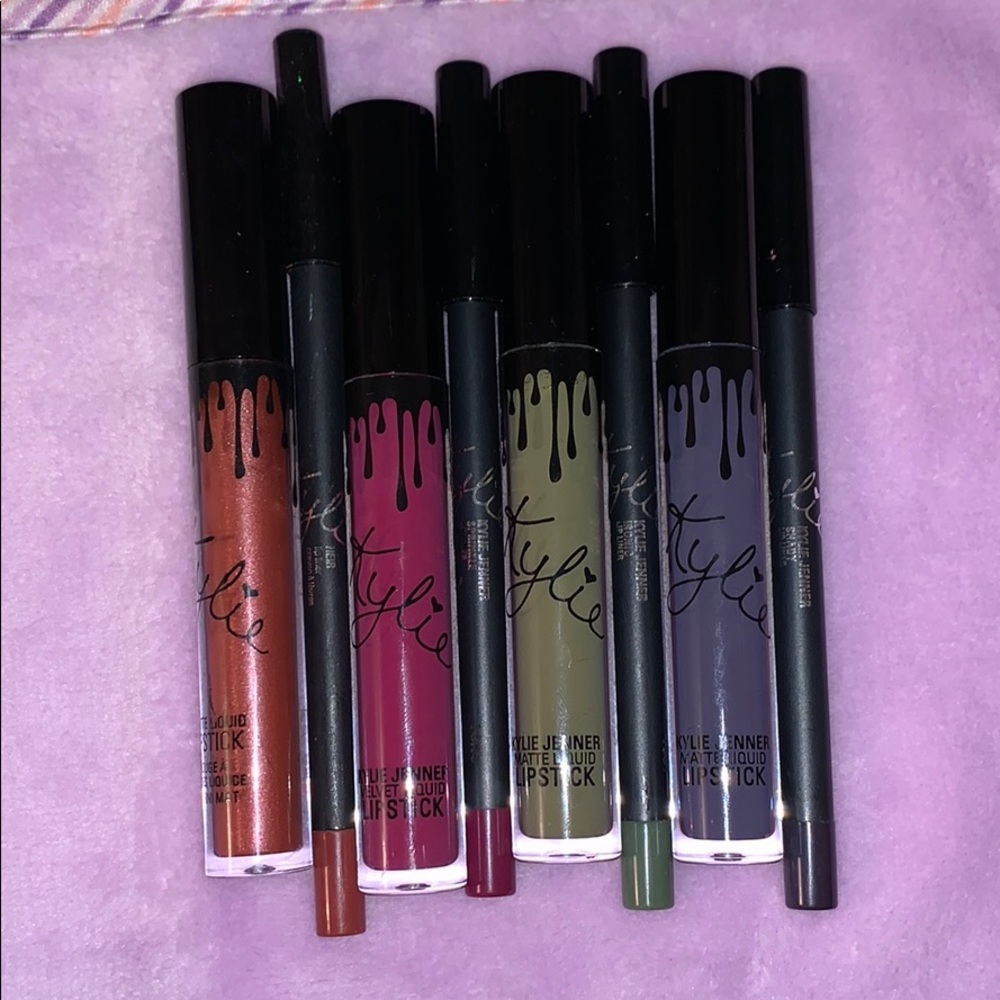 Kylie Jenner lip kit bundle